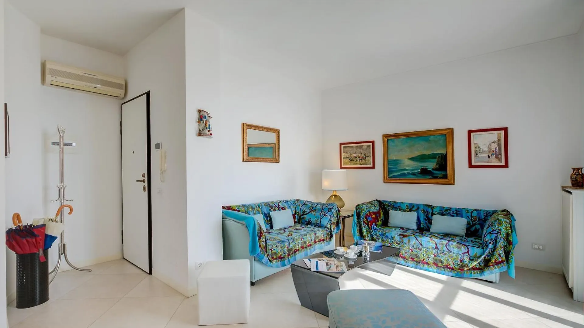 Apartment Rhapsody By The Sea - Happy Rentals Sanremo