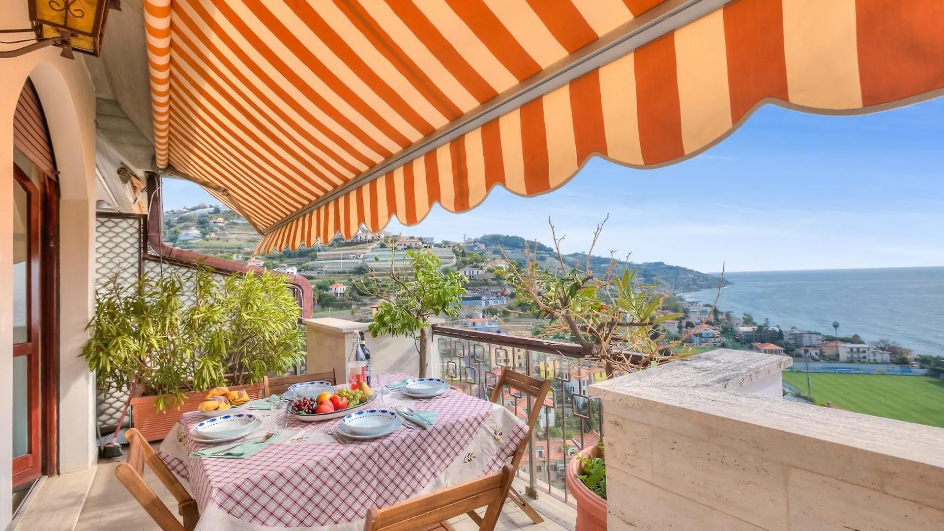 Rhapsody By The Sea - Happy Rentals Sanremo 0*,