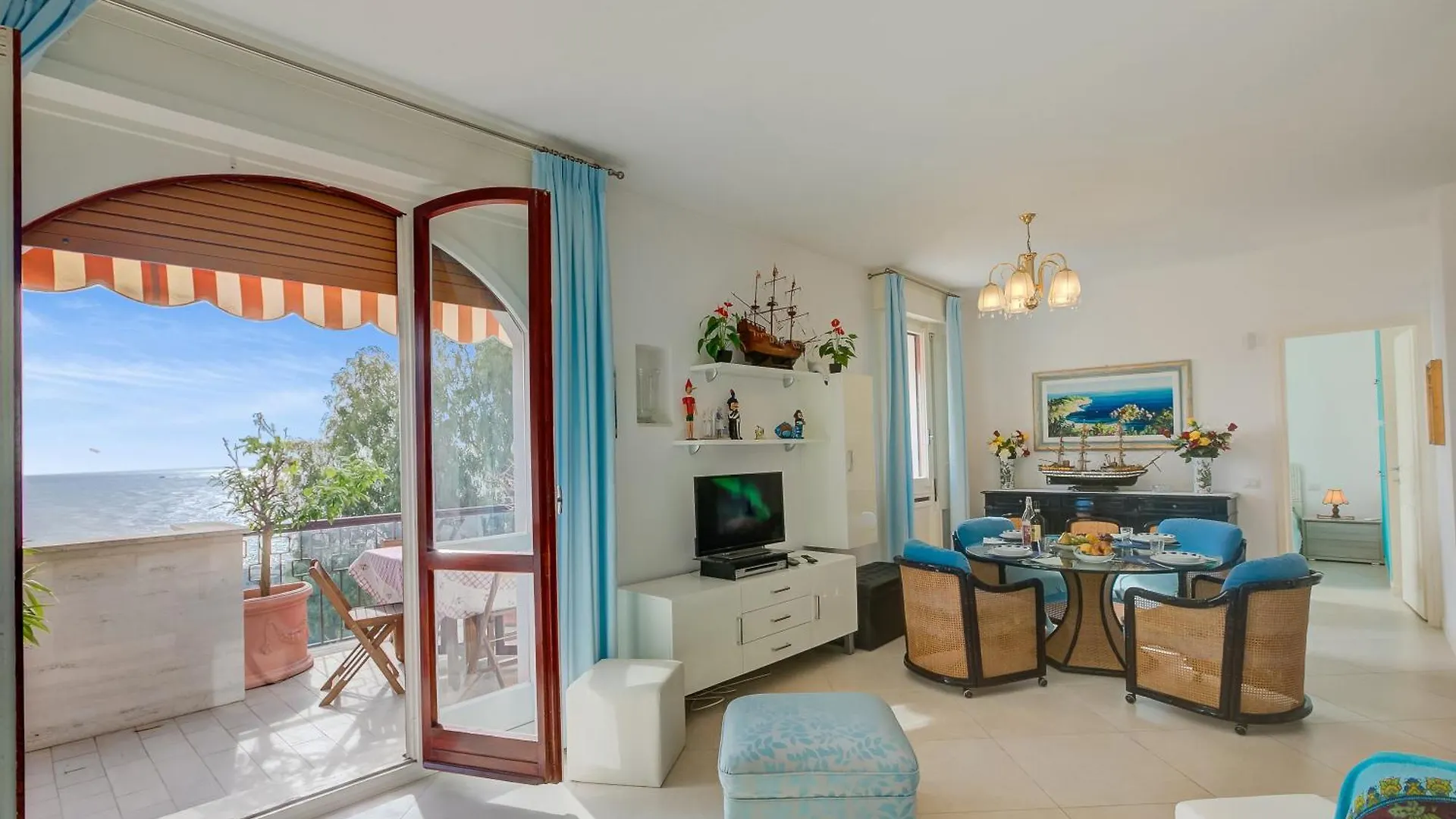 Rhapsody By The Sea - Happy Rentals Sanremo 0*,  Italy